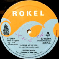 12 / BUNNY MACK / LET ME LOVE YOU / LOVE YOU FOREVER